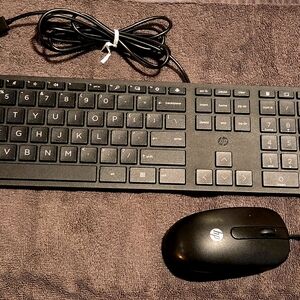 HP Black Wireless Keyboard and Mouse Set